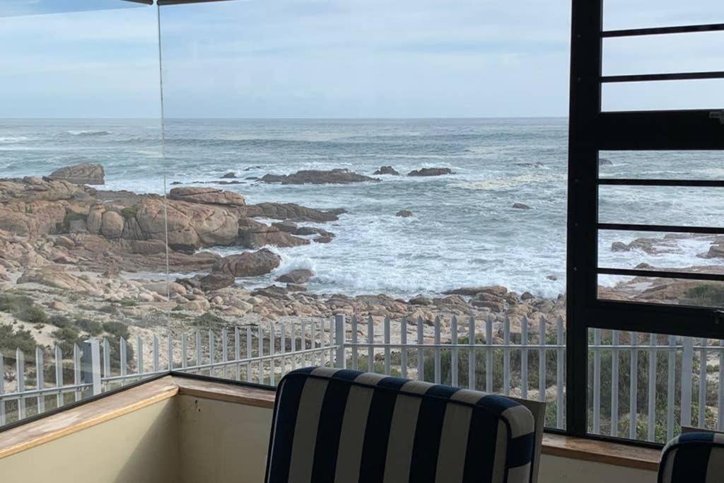 Aan'T See House Lambert's Bay Exterior photo